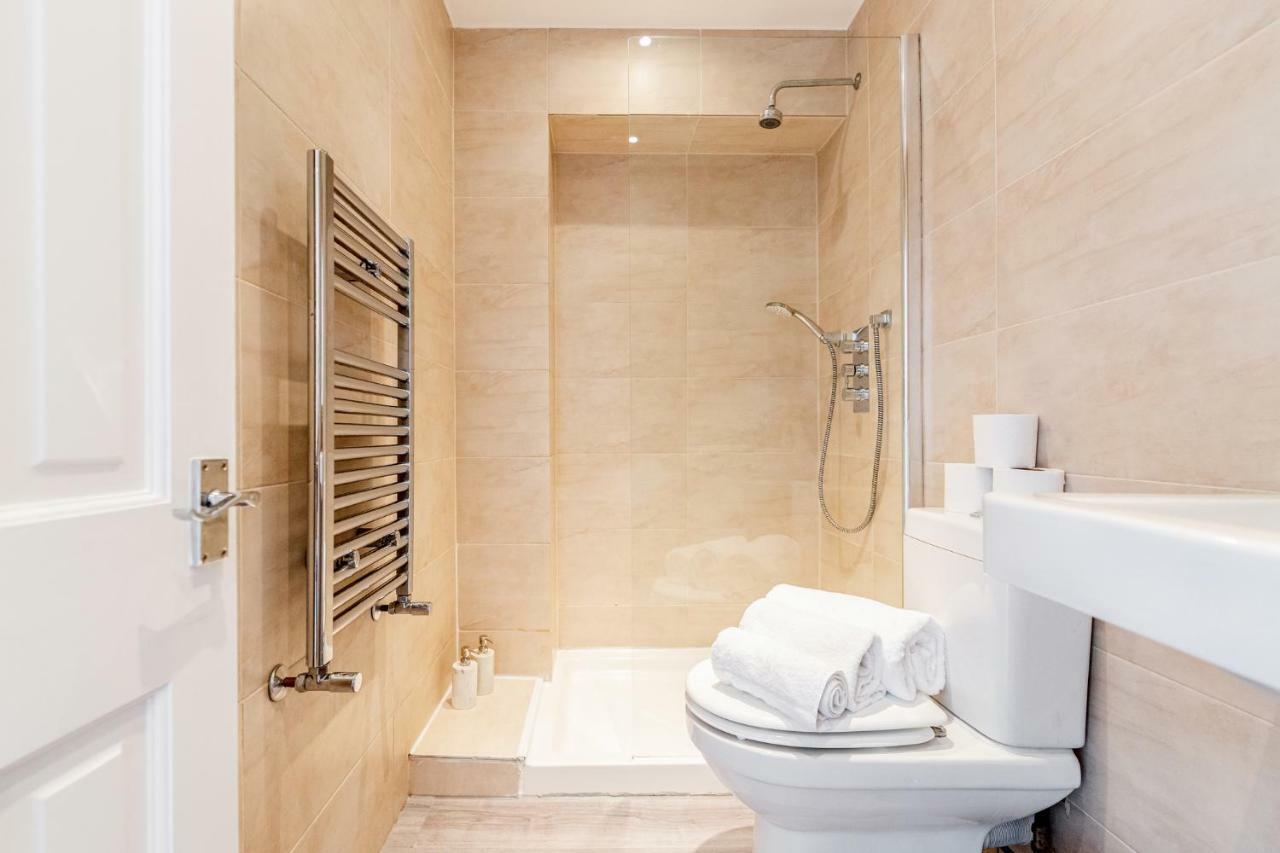 לונדון Bright & Spacious 4Beds Home - Kensington High Street-Olympia מראה חיצוני תמונה