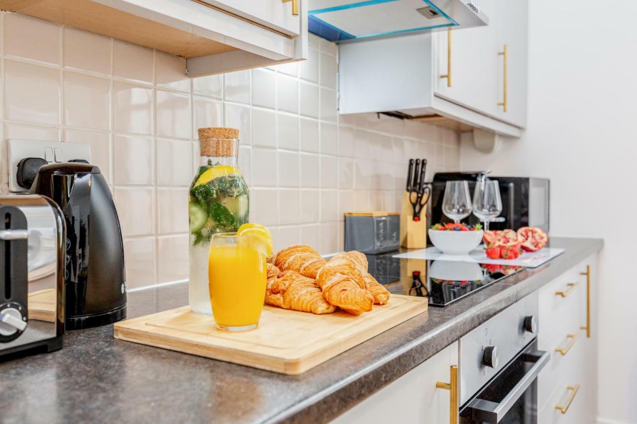 לונדון Bright & Spacious 4Beds Home - Kensington High Street-Olympia מראה חיצוני תמונה